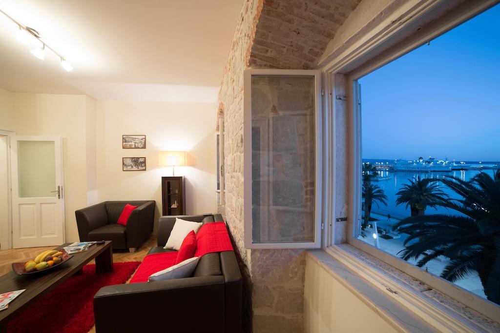 Luxury Apartment Riva With A Magnificient View Split Eksteriør bilde