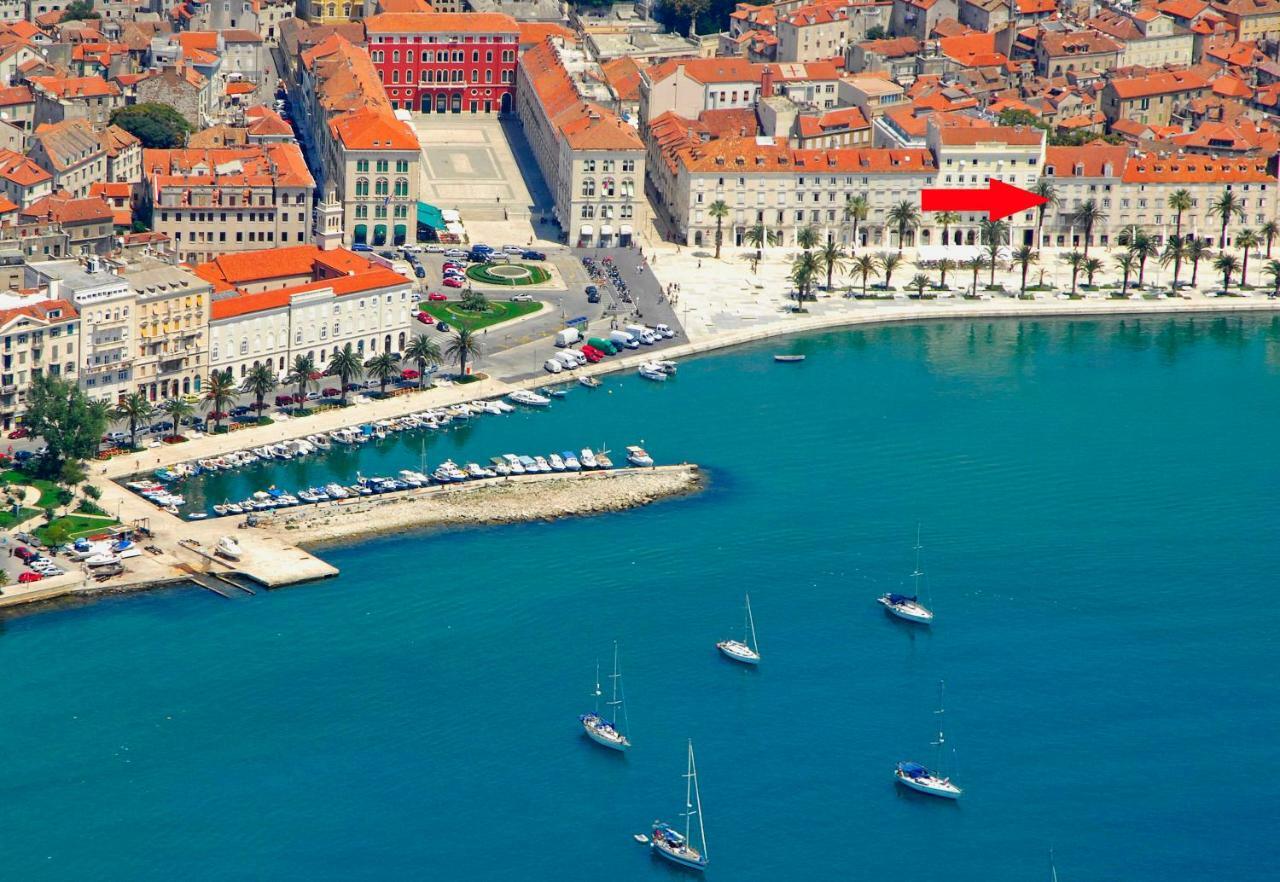 Luxury Apartment Riva With A Magnificient View Split Eksteriør bilde